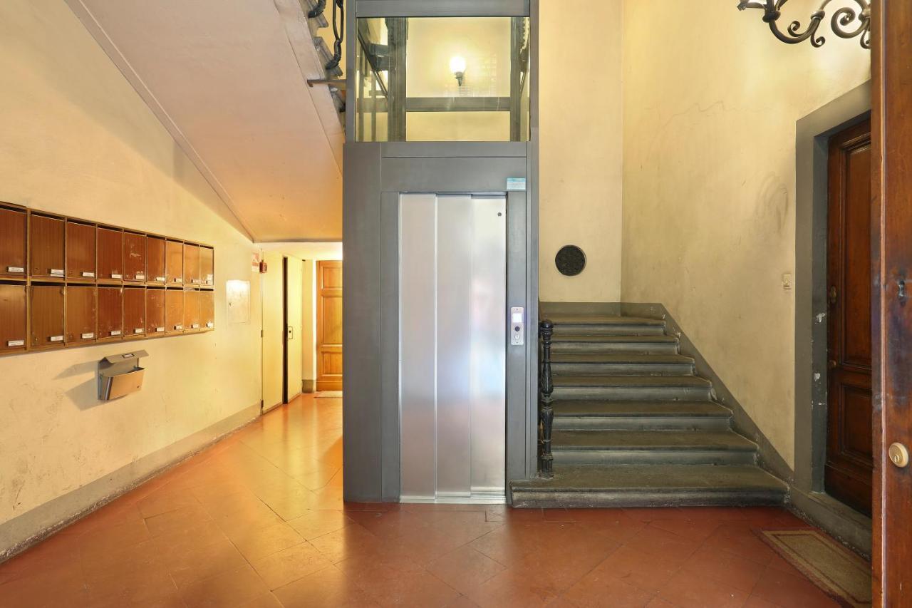 Lemon Tree One Bedroom With Balcony Florença